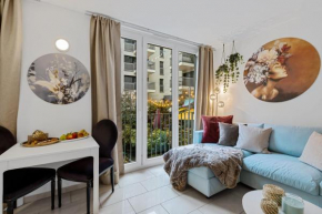 Boutique & DownTown & KingSize & 700Mbps & Workspace